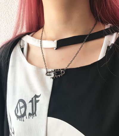 SAFETY PIN ネックレス