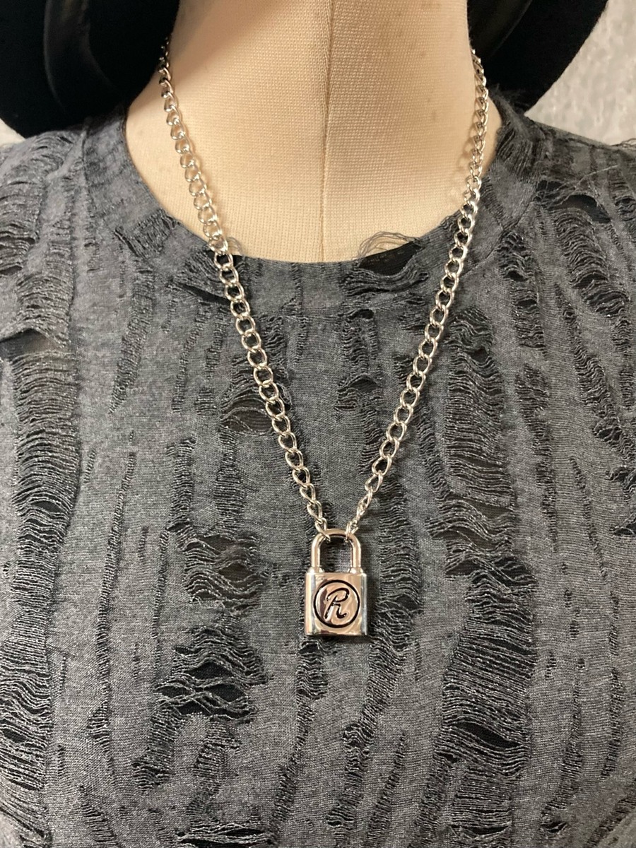 リバーシブル南京錠ネックレス