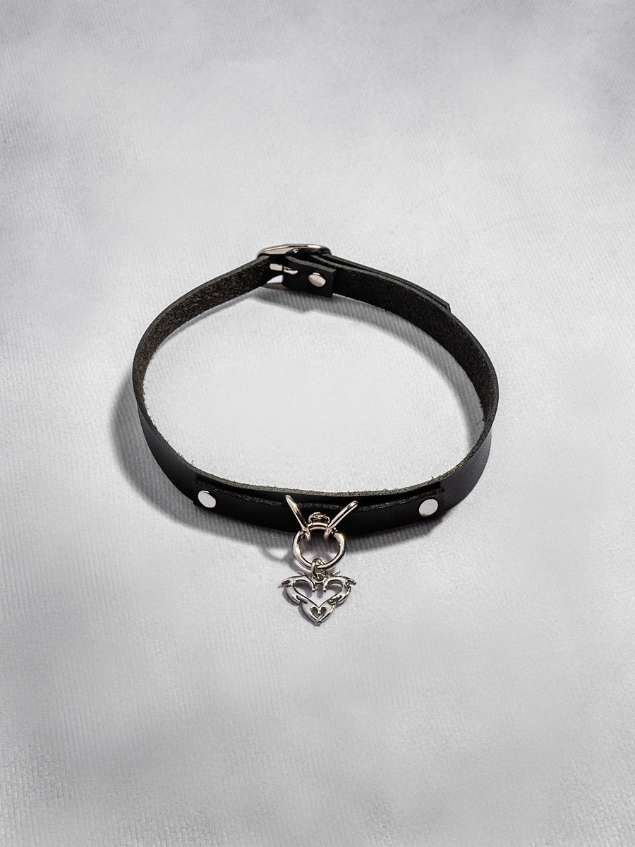 ハートフレイムチョーカー