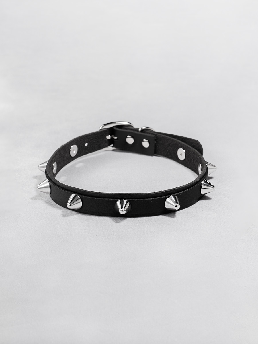 スパイクスタッズチョーカー