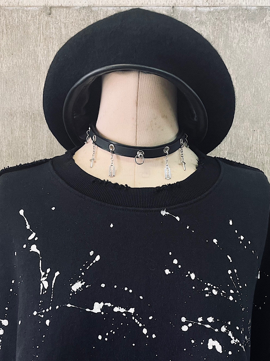 チャームチョーカー