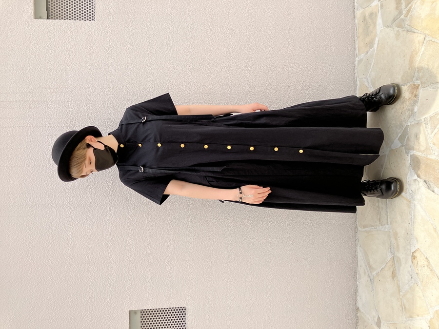 シャツワンピース