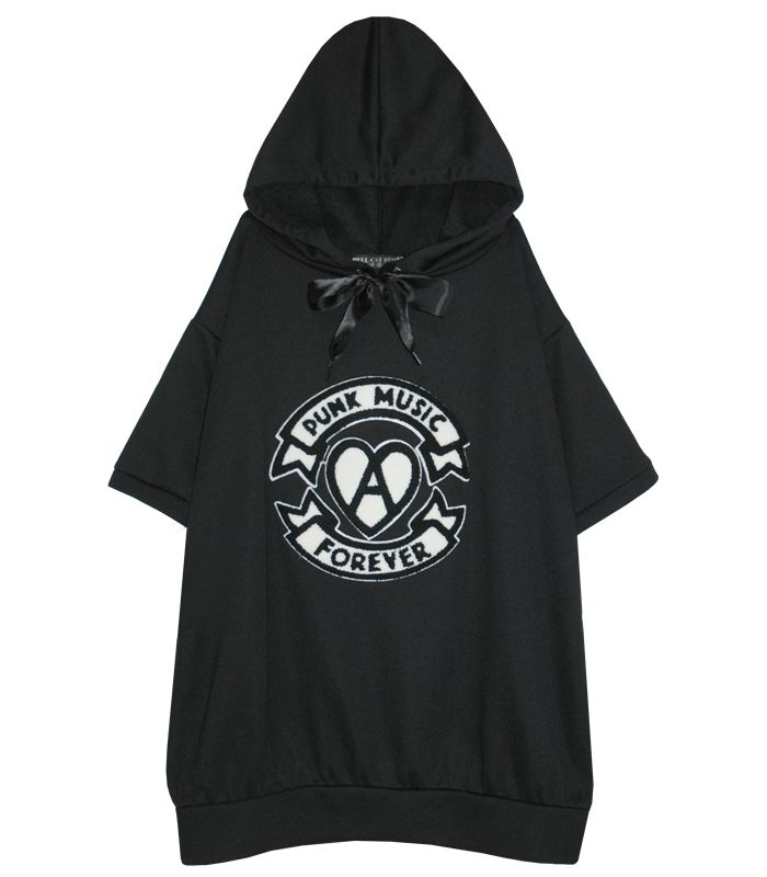 サガラ刺繍プルパーカー