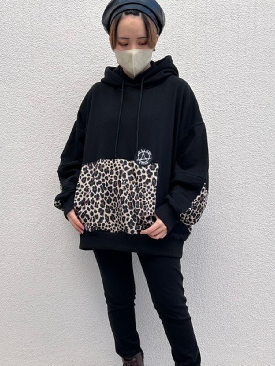LEOPARDフーディー