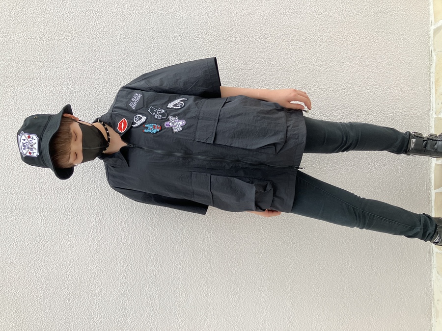 フロントZIPシャツ