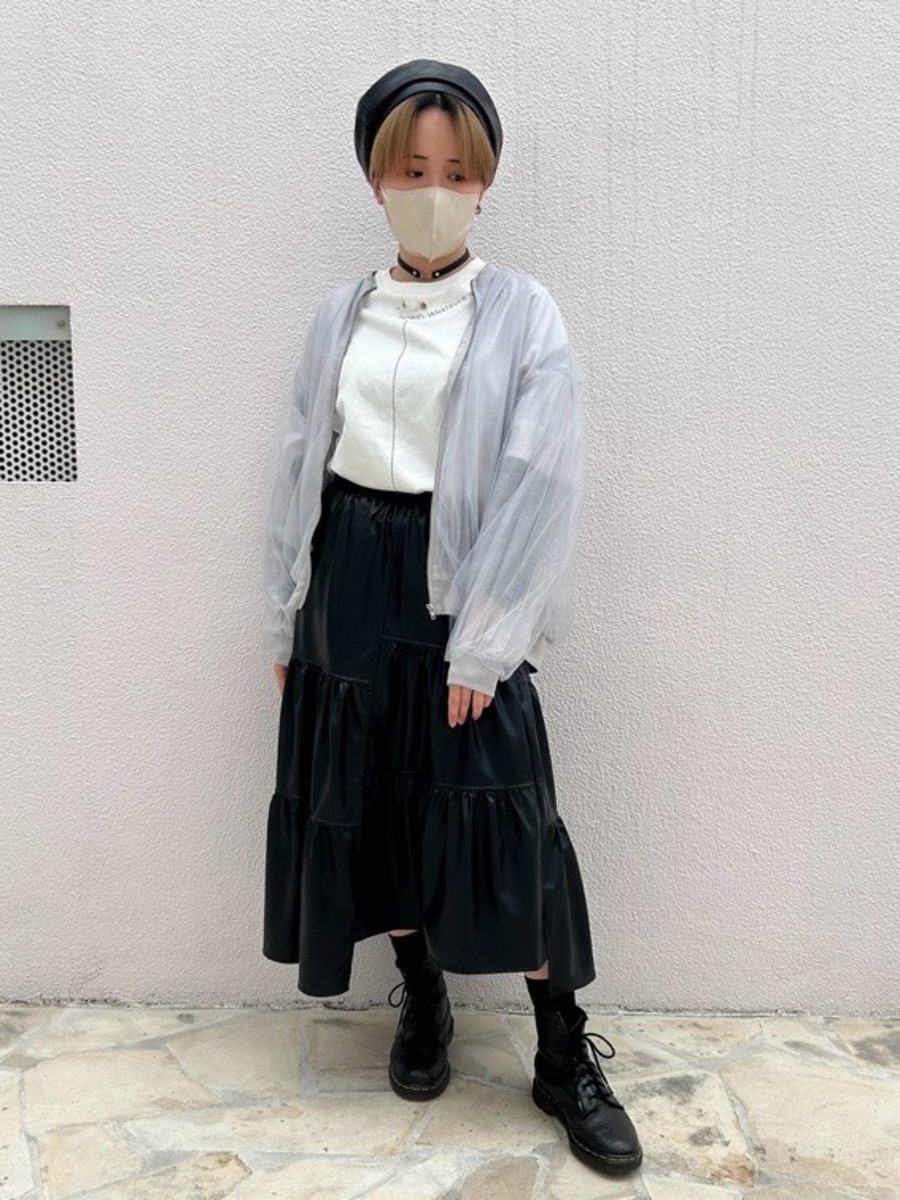 フェイクレザースカート